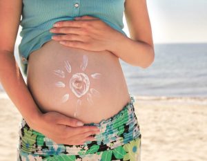 como protegerte del sol durante el embarazo